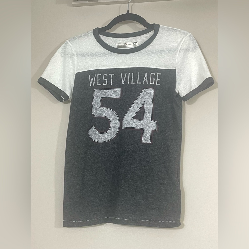 A&F sheer Black and White T-Shirt, sz XS
